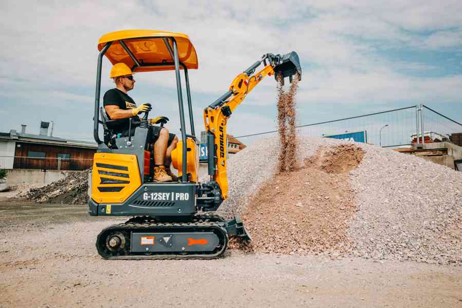 Minibagr české značky GORILA G-12SE I PRO Kubota - foto 3