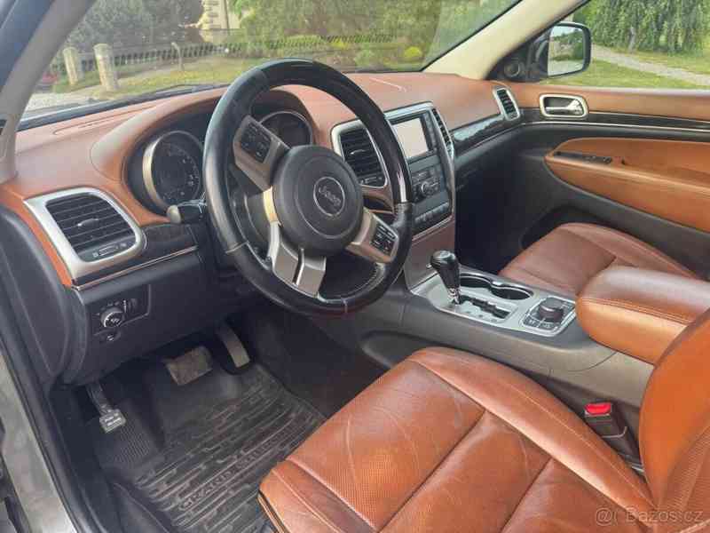 Jeep Grand Cherokee 3,0   Overland SUMMIT CRD 177 kw rok - foto 8