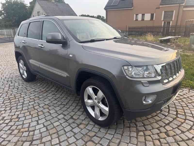Jeep Grand Cherokee 3,0   Overland SUMMIT CRD 177 kw rok - foto 3