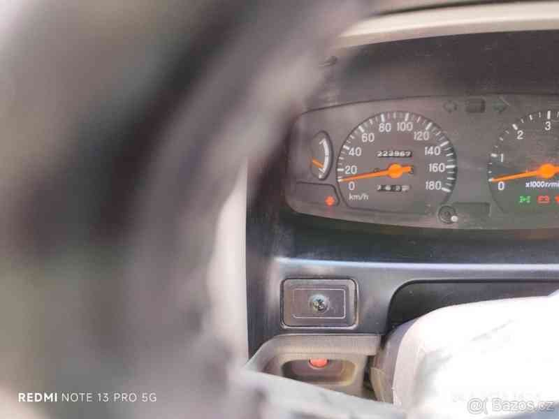 Mitsubishi L200 - foto 8