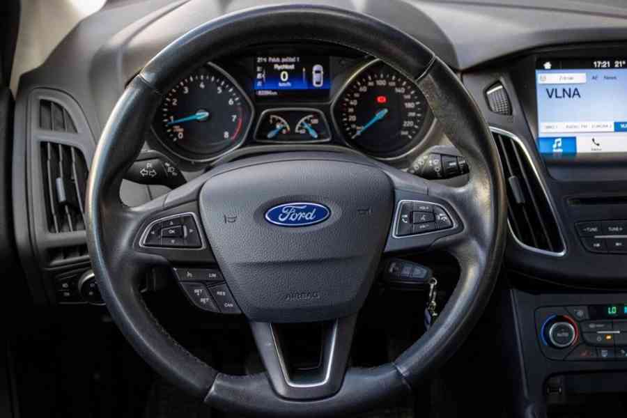 Ford Focus 1.0 EcoBoost Trend - foto 14