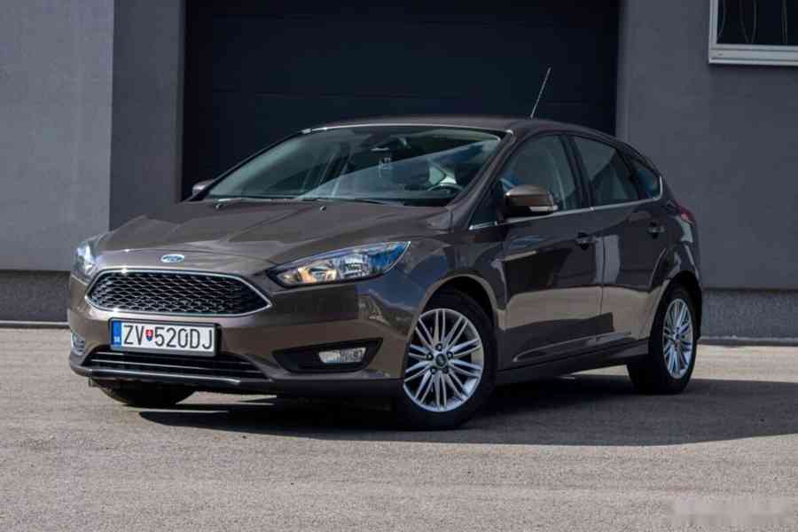 Ford Focus 1.0 EcoBoost Trend - foto 1