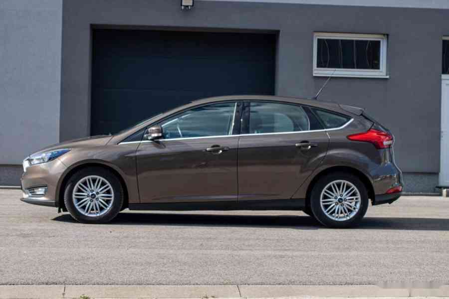 Ford Focus 1.0 EcoBoost Trend - foto 8