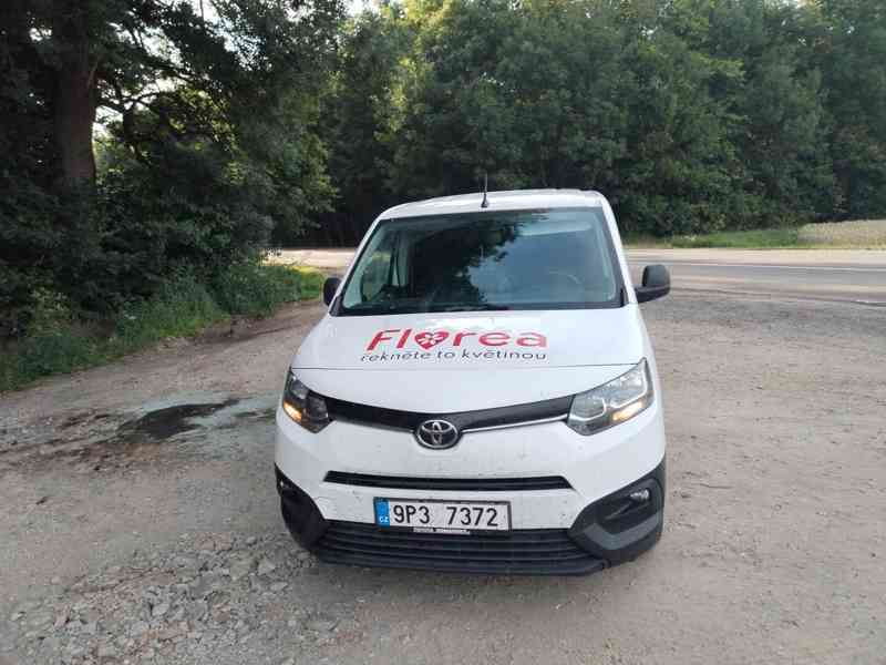 Toyota Proace City, nejeto 23590 km, rok výroby 2023 - foto 2