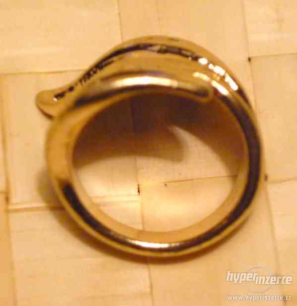 Pozlacený prsten-bižuterie - foto 2