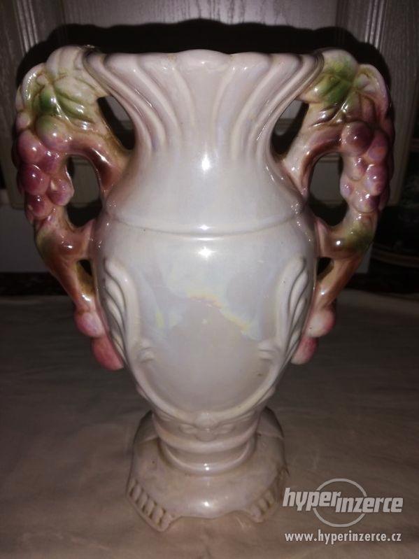 Váza zdobená ovocem - duhový nádech - foto 4
