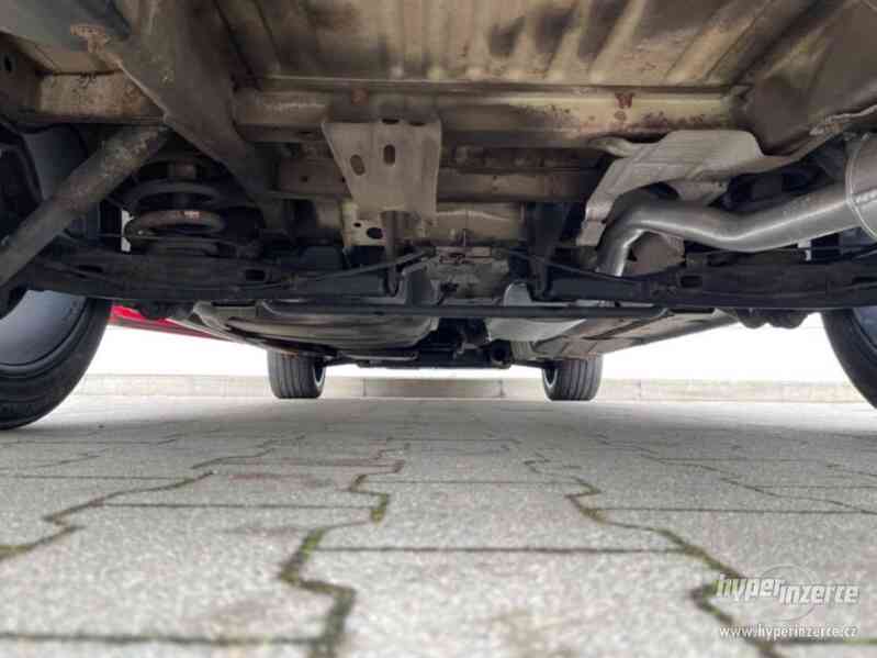 Volkswagen T5 Multivan Edition 25 2,0tdi 103kw - foto 11