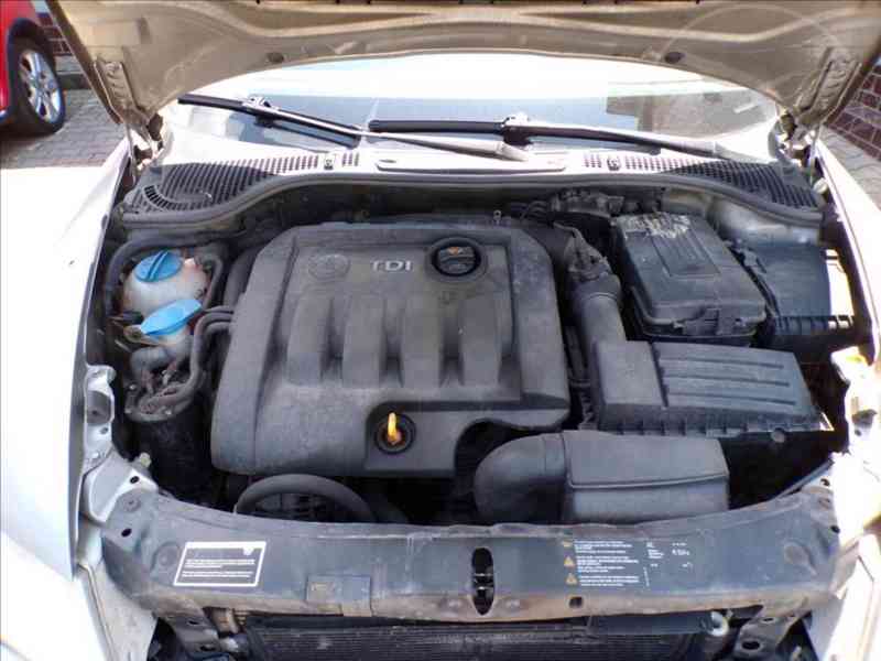 Škoda Octavia 1,9 TDI N1,TAŽNÉ ZAŘÍZENÍ - foto 10