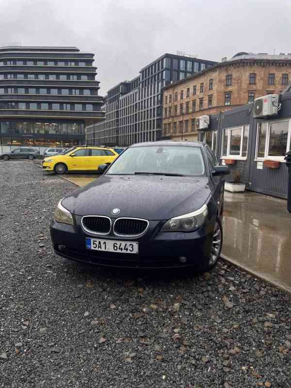 BMW Řada 5 2,5   BMW e60 525d - foto 10