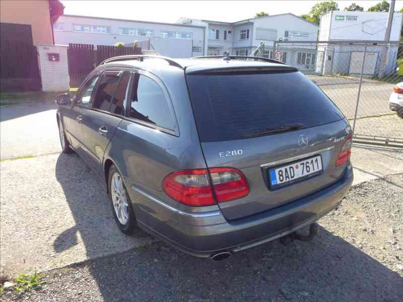 Mercedes-Benz Třídy E 3,0 280CDI 4x4 AVANTGARDE - foto 3