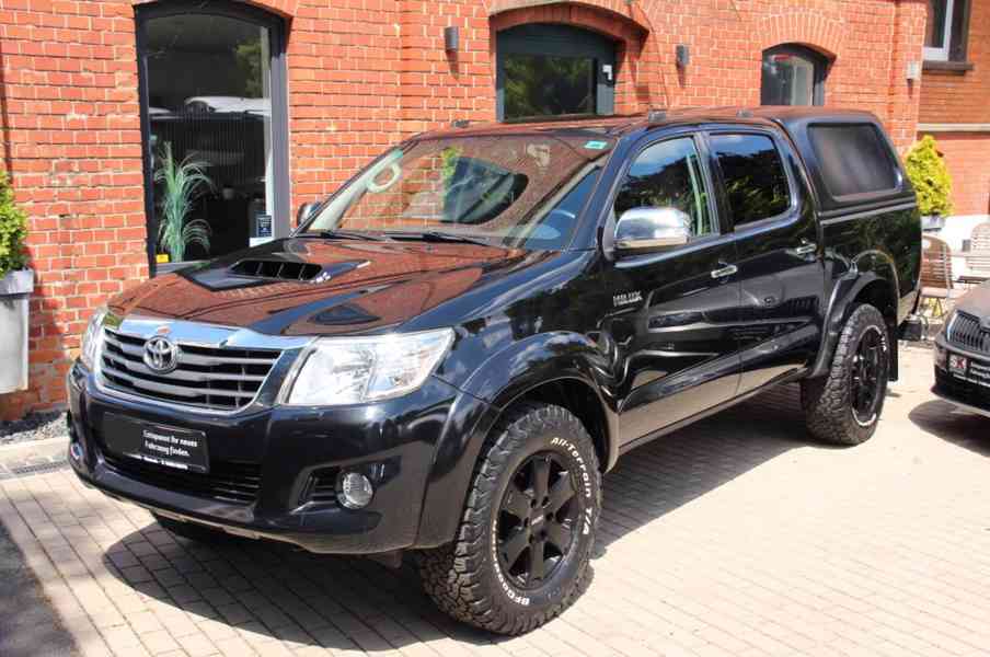 Toyota Hilux 3.0 D4D Double Cab Life Aut. 126kw - foto 11