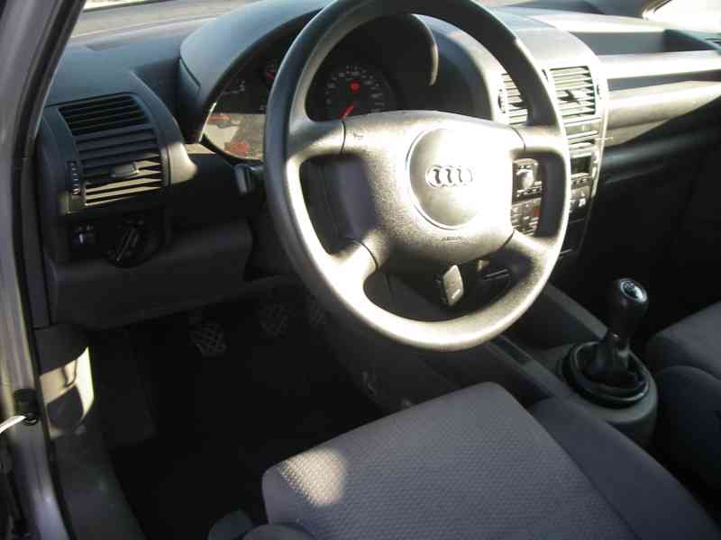 Audi A 2 - foto 1