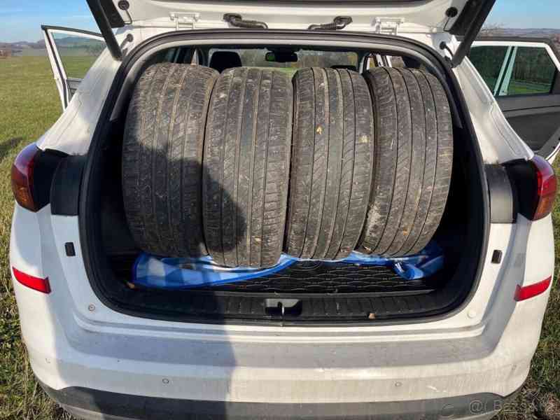 Hyundai Tucson 2,0   CRDi, 4X4, Automat - foto 3