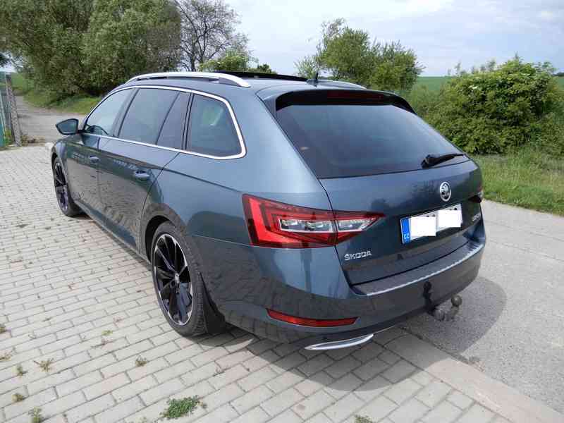 Škoda Superb 3 kombi 2,0 TDi 110kW DSG Style - foto 6
