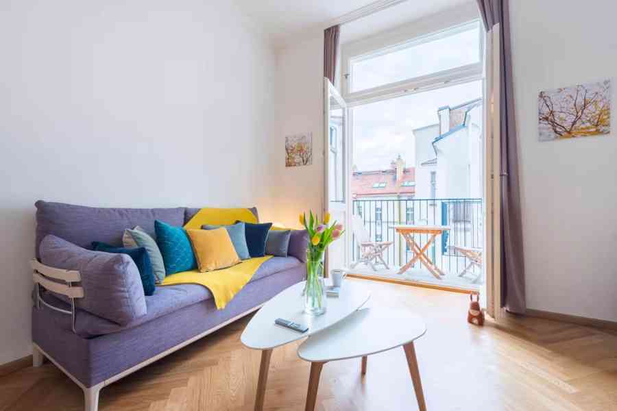 Moderní, světlý a plně zařízený byt, ulice Zborovská (Praha) - foto 6