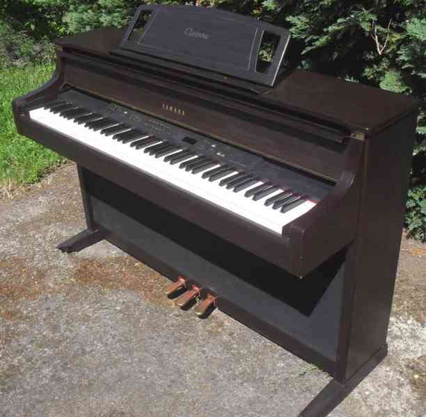 Digitální piano Yamaha Clavinova CLP 880 - foto 3