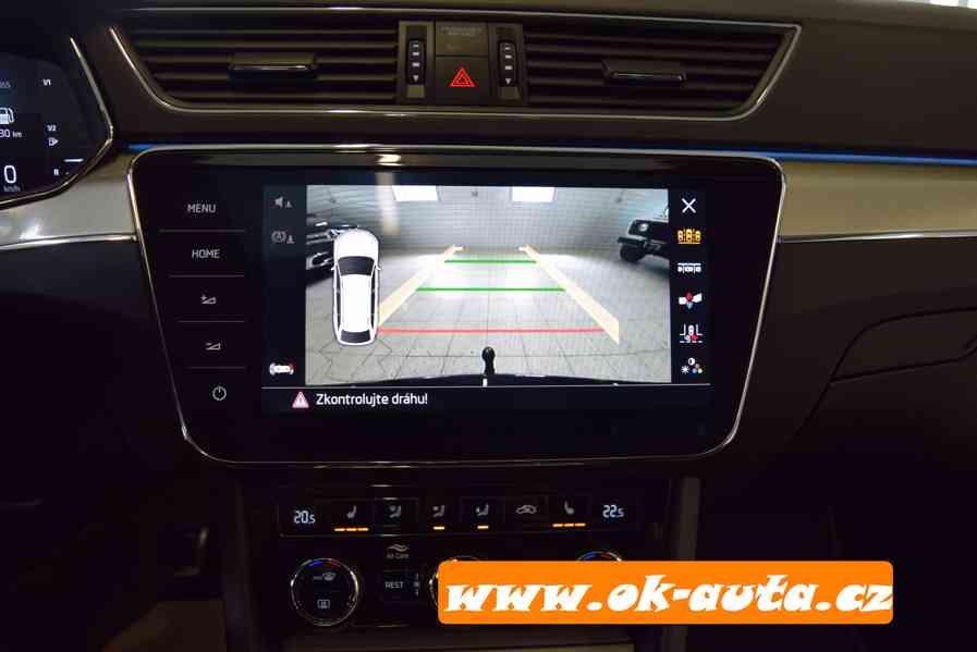 Škoda Superb 2.0 TDI Laurin&Klement DSG LCD 2020-DPH  - foto 26
