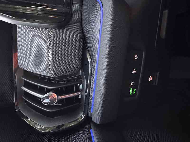 Škoda Kodiaq 1.5 TSI DSG Selection HUD ACC 7m  - foto 11