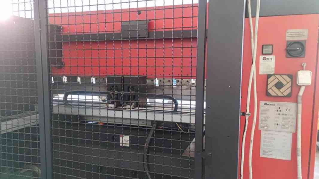 CNC hydraulický ohraňovací lis AMADA APX 80-25 - foto 6