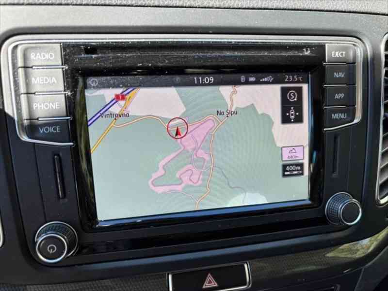 Volkswagen Sharan 2,0   110kw, 150PS; DSG Highline - foto 18