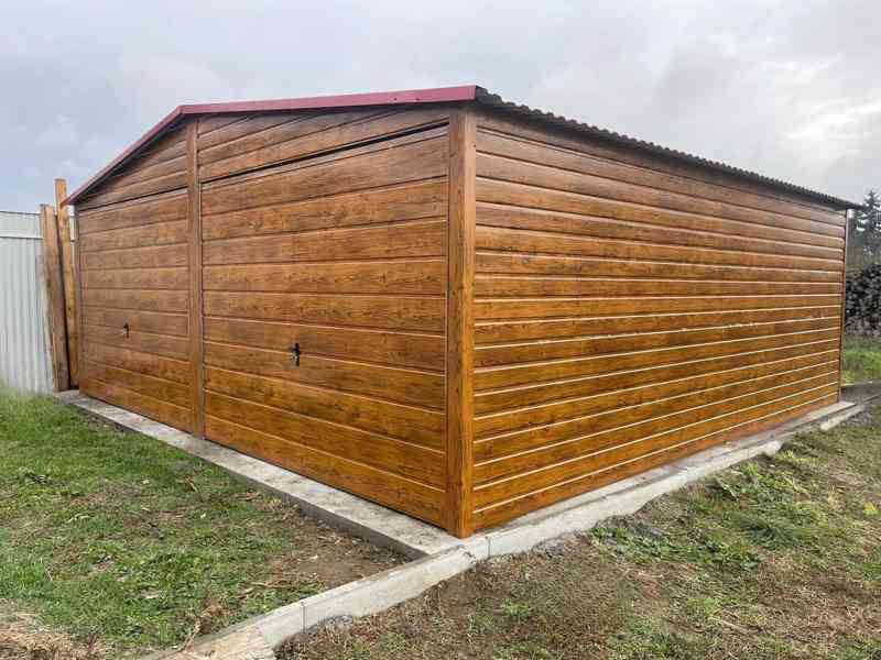 Plechová garáž 6x6 m dřevodekor - foto 3