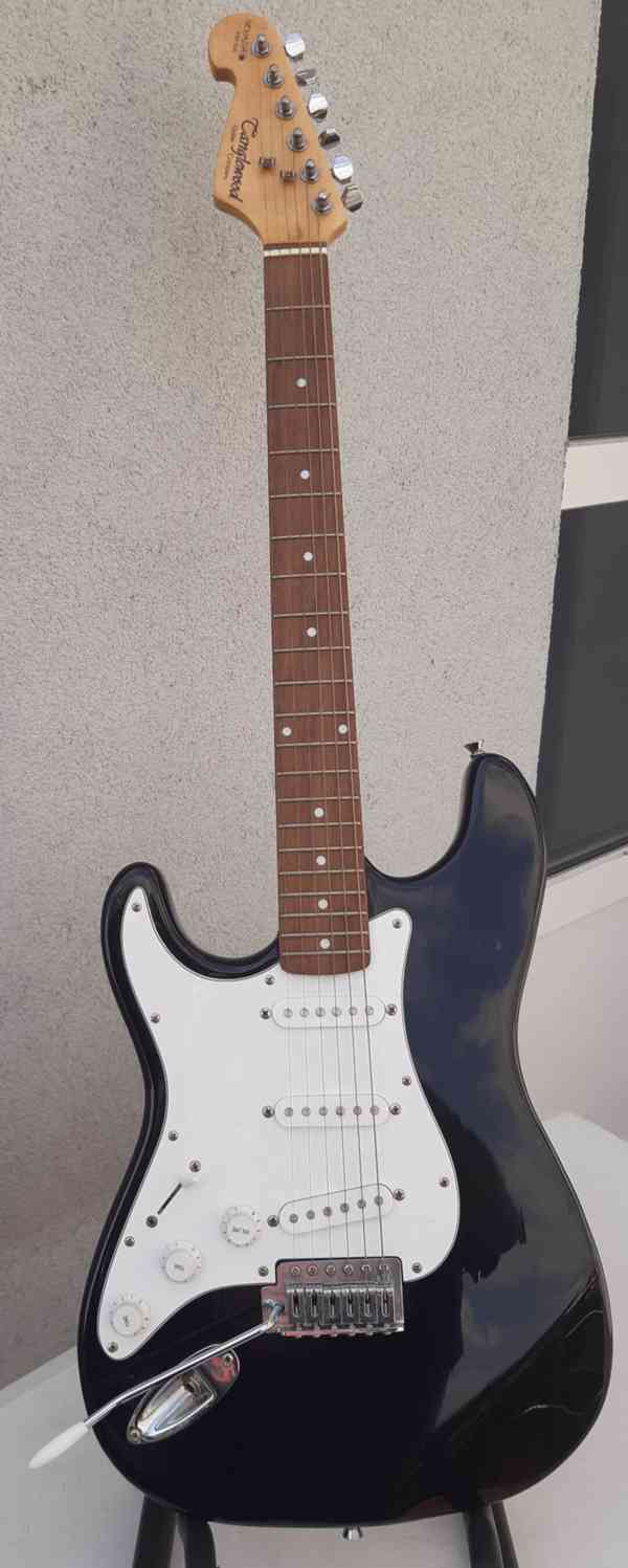 El. kytara pro leváky - TANGLEWOOD NEVADA FST 32K - foto 3