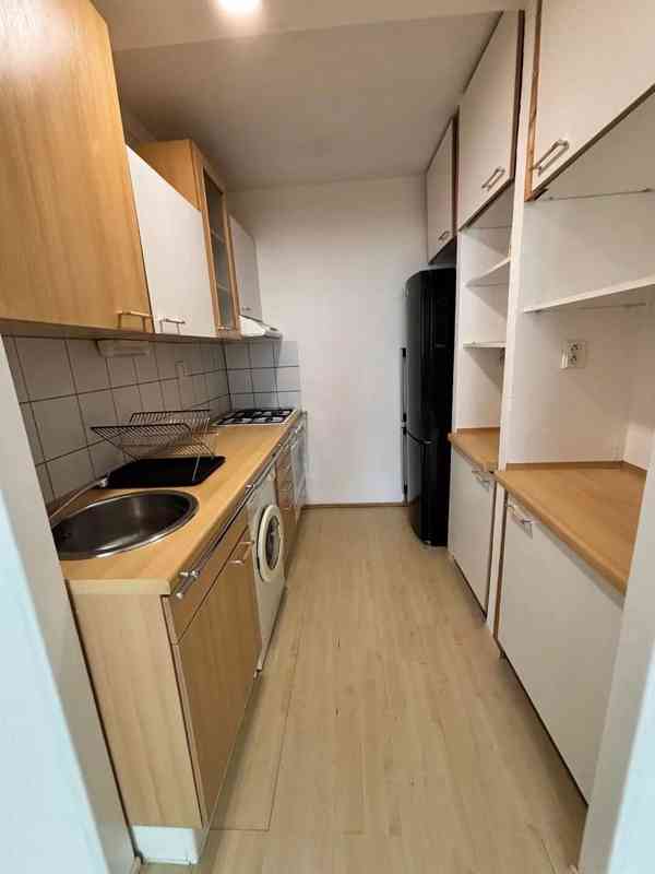Pronájem bytu 2+kk 44 m² - foto 7