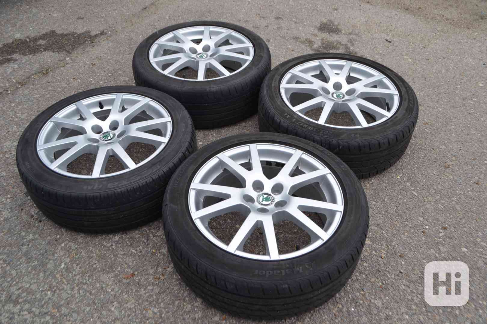 Reifendruck Skoda Octavia Rs 205 50 R17 Alu kola Spider R17, orig. Škoda Octavia RS+ pneu 205/50 R17 - bazar