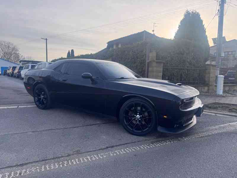 Dodge Challenger 3,6 GT RWD 2021 DPH TOP CENA!!! - foto 3