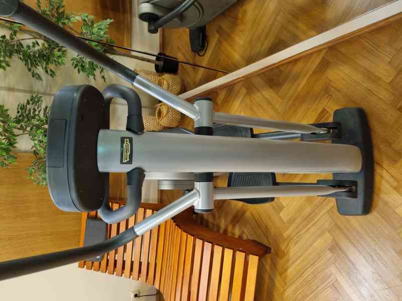 Cross trainer stepper Technogym Forma 500 - foto 7