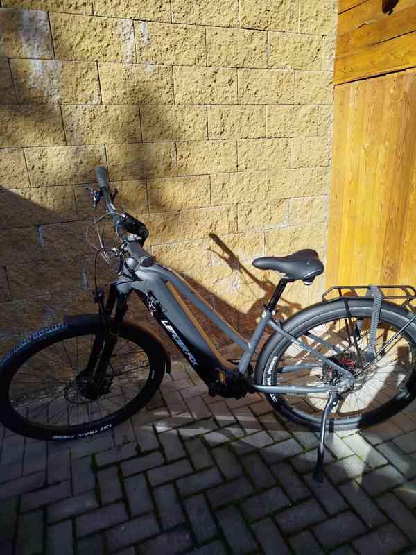 Dámské elektrokolo Leader Fox Barnet 2025