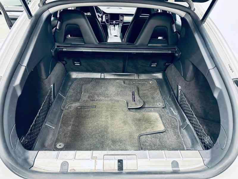 Porsche Panamera - foto 15