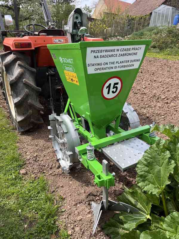 Sazeč brambor BOMET 1Ř za malotraktor - foto 6