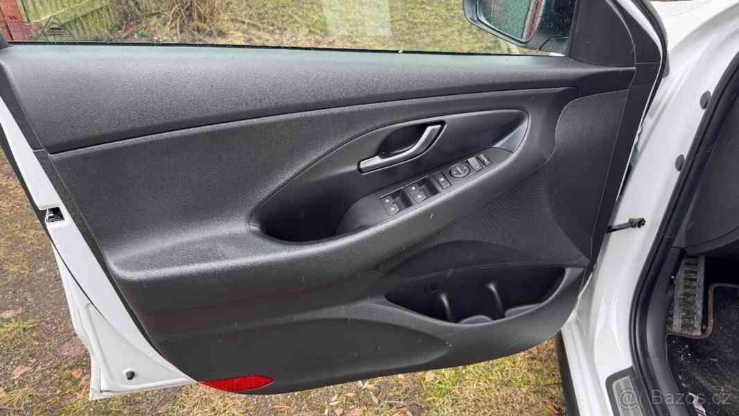 Hyundai i30 2,0   N - foto 13