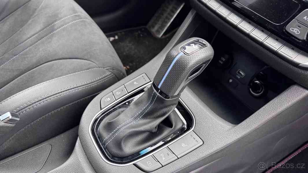 Hyundai i30 2,0   N - foto 10