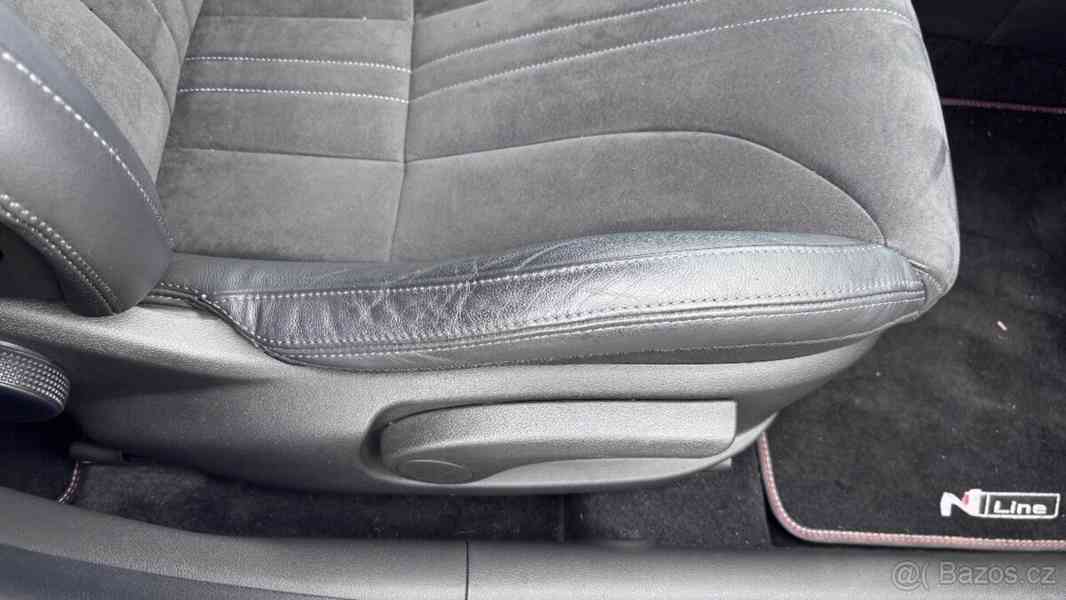 Hyundai i30 2,0   N - foto 9