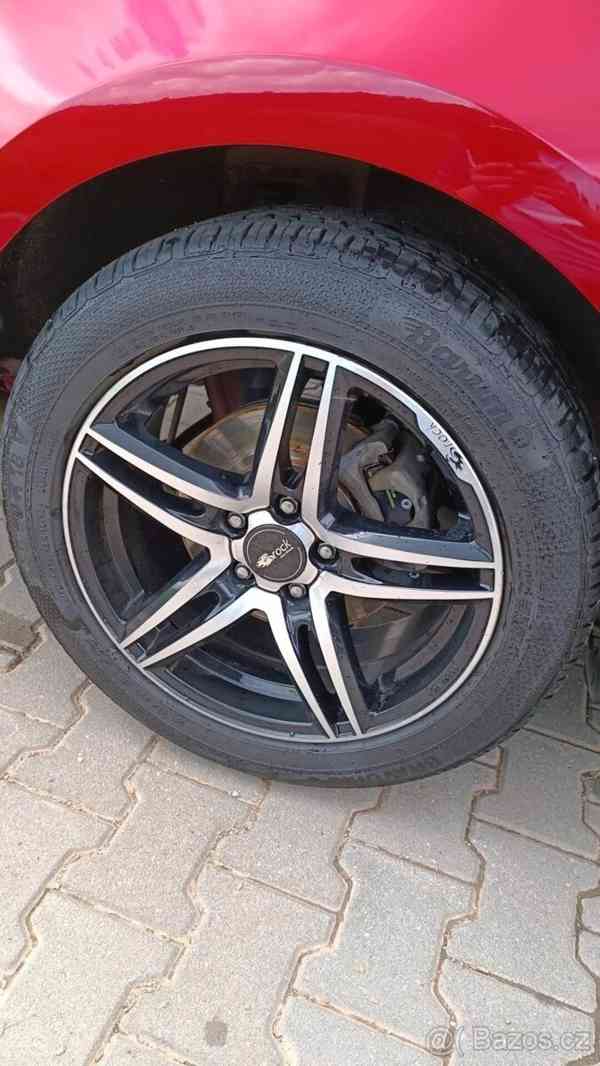 Ford Mustang 3,7 V6, 2011 - foto 9
