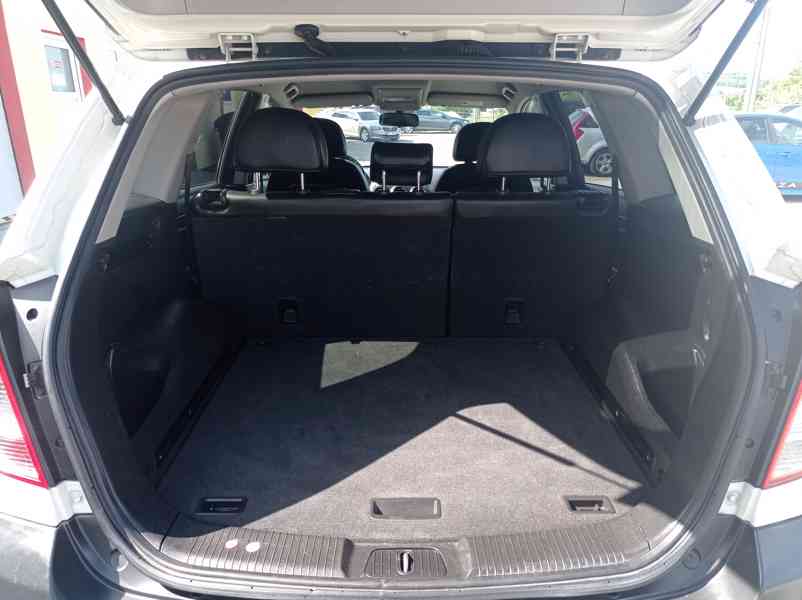 Opel Antara 2.2 CDTi 120kW/Výhřev/1Maj - foto 17