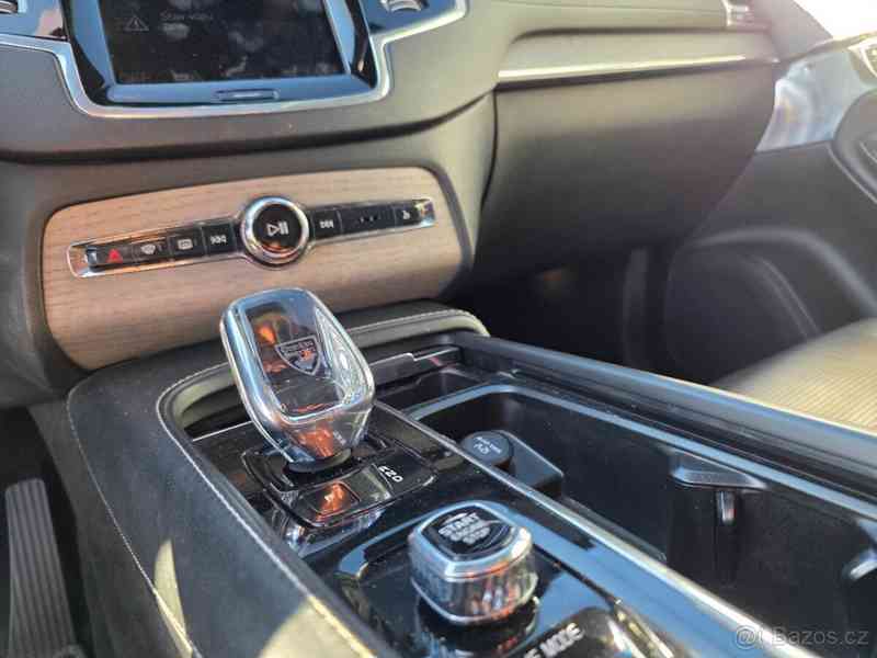 Volvo XC90 2,0 - foto 15