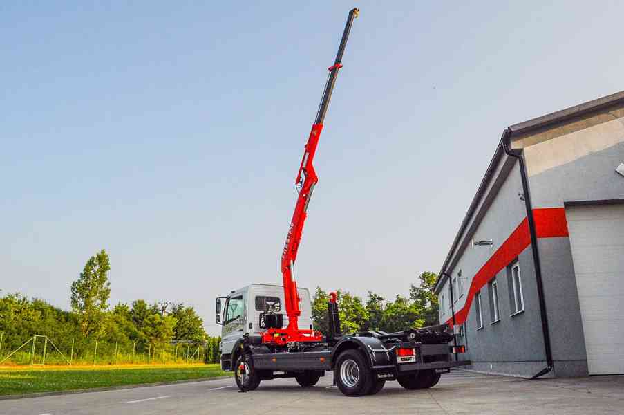 MERCEDES 1622 NOVÝ HÁKOVÝ NOSIČ KONTEJNERŮ HYDRAULICKÁ RUKA - foto 114