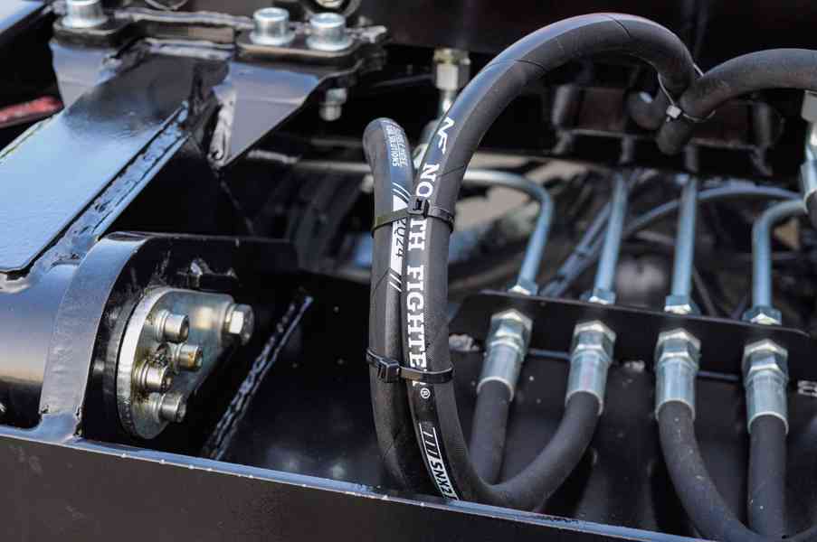 MERCEDES 1622 NOVÝ HÁKOVÝ NOSIČ KONTEJNERŮ HYDRAULICKÁ RUKA - foto 21