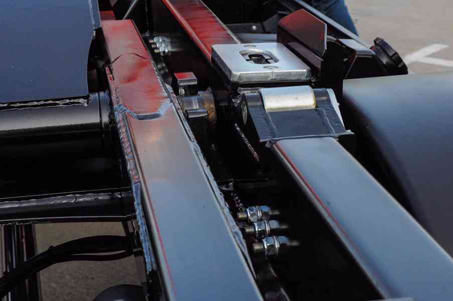 MERCEDES 1622 NOVÝ HÁKOVÝ NOSIČ KONTEJNERŮ HYDRAULICKÁ RUKA - foto 19