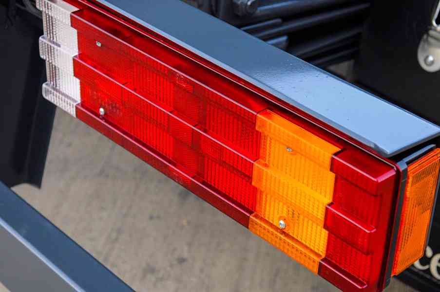 MERCEDES 1622 NOVÝ HÁKOVÝ NOSIČ KONTEJNERŮ HYDRAULICKÁ RUKA - foto 67
