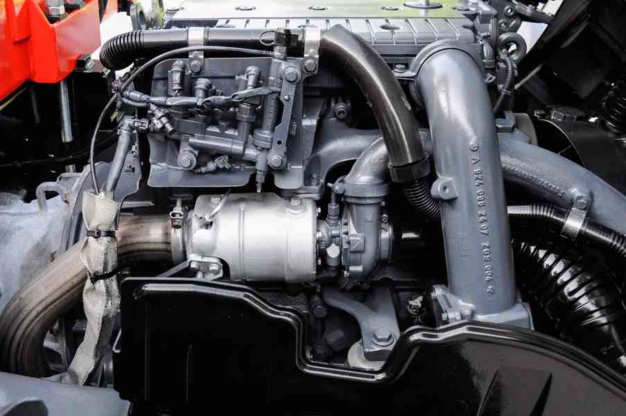 MERCEDES 1622 NOVÝ HÁKOVÝ NOSIČ KONTEJNERŮ HYDRAULICKÁ RUKA - foto 77