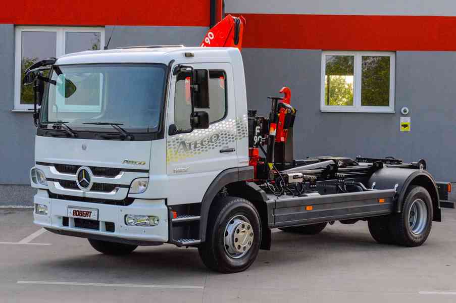 MERCEDES 1622 NOVÝ HÁKOVÝ NOSIČ KONTEJNERŮ HYDRAULICKÁ RUKA - foto 3