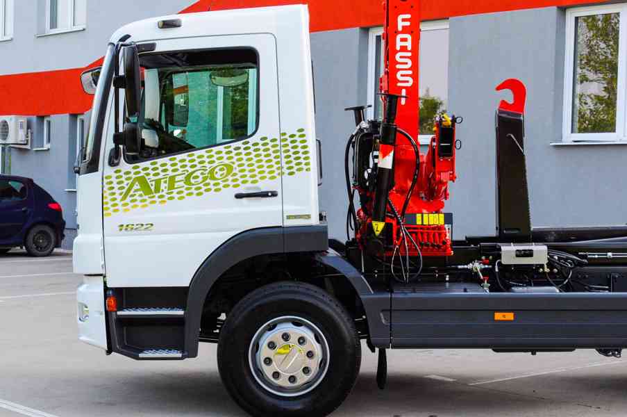 MERCEDES 1622 NOVÝ HÁKOVÝ NOSIČ KONTEJNERŮ HYDRAULICKÁ RUKA - foto 87