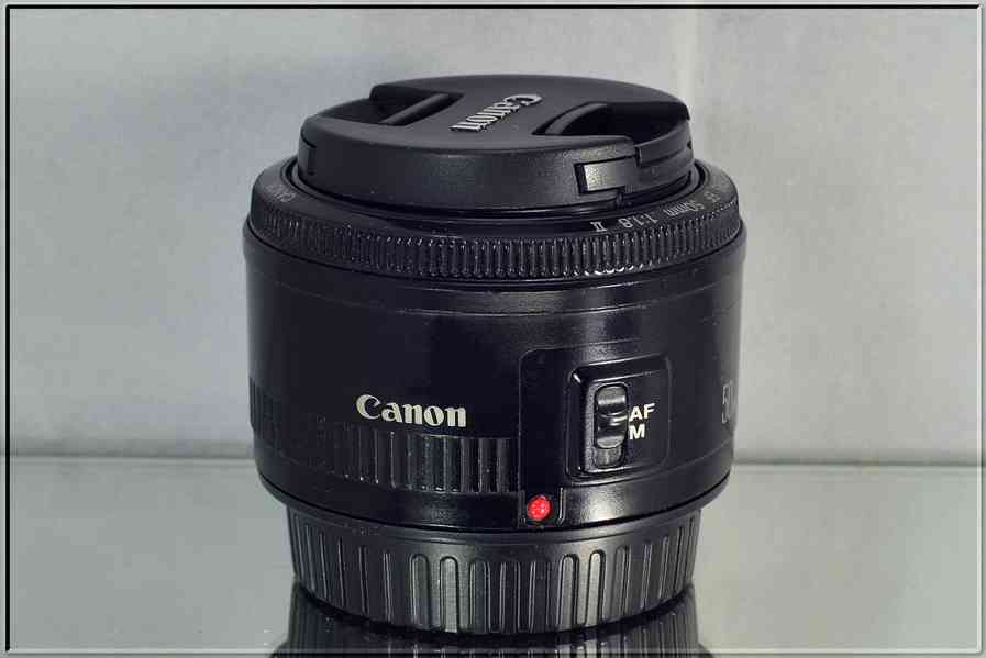 Canon EF 50mm f/1.8 II **fullframe-formát Pevný - foto 4