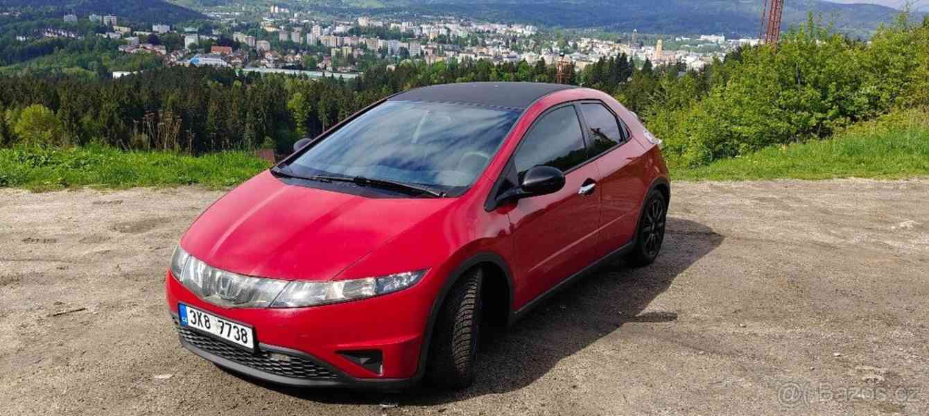Honda Civic 1,8 - foto 1