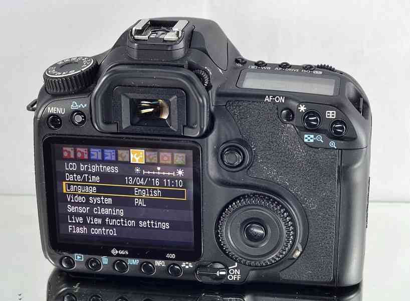 Canon EOS 40D **10,1Mp CMOS**Live View 40000 Exp. - foto 7