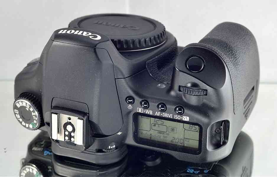 Canon EOS 40D **10,1Mp CMOS**Live View 40000 Exp. - foto 5